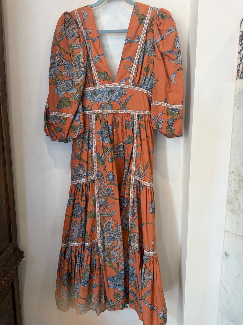Love the Label V Neck Midi Puff Sleeve Dress - Picture 3 of 7